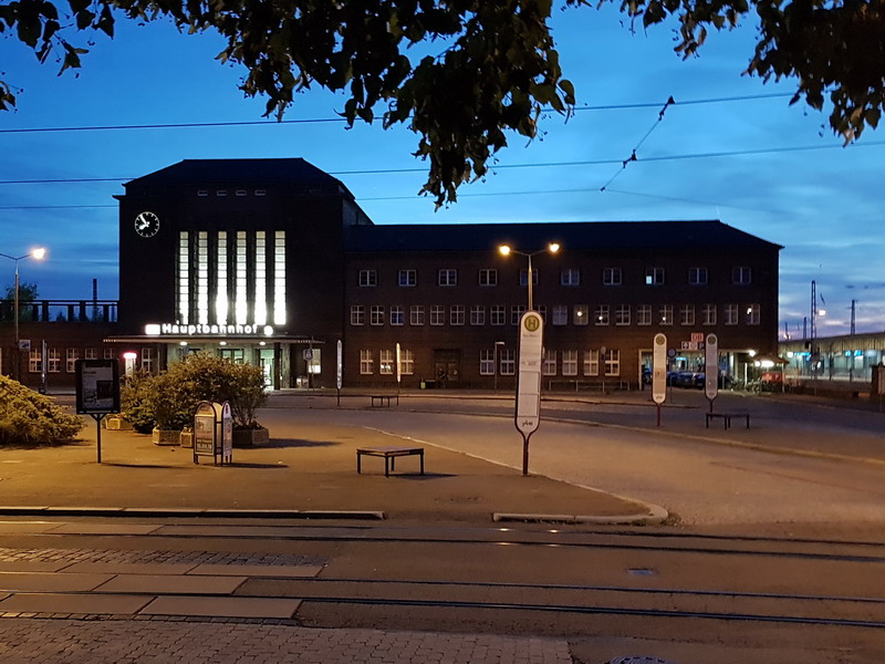 BAUeinHAUS: Ute Haese zeigt einiges entlang der Bahnhofstraße